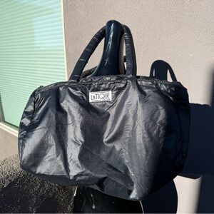 LATIQUE Black Puffy Nylon Quilted Tote Bag Travel Gym Weekender